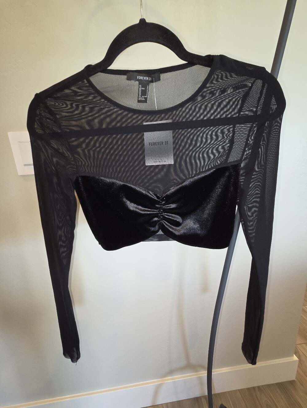 Forever 21 Black Mesh Long-Sleeve Velvet Bandeau Crop Top